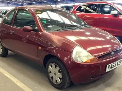 Usado Ford Ka 70 HP (51 kW) 2003 Vermelho Citadino
