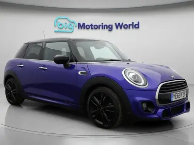 Used Mini Cooper Hatch 136 HP (100 kW) 2019 Blue Hatchback