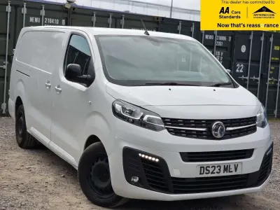 Used Vauxhall Vivaro S 100 HP (73 kW) 2023 White MPV