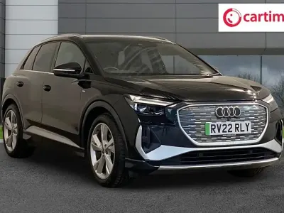 Second-hand Audi Q4 e-tron S-Line 125 kW (170 CP) 2022 Negru SUV