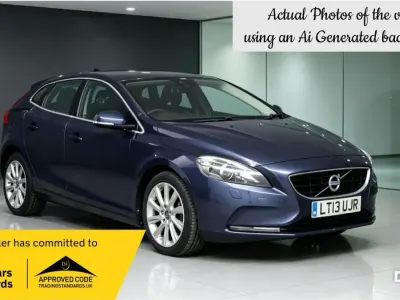 Used Volvo V40 SE Lux 115 HP (84 kW) 2013 Blue Hatchback