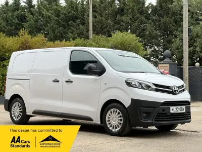 Used Toyota Proace 120 HP (88 kW) 2022 White MPV
