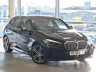 Used BMW 118 M Sport 140 HP (102 kW) 2020 Black Hatchback