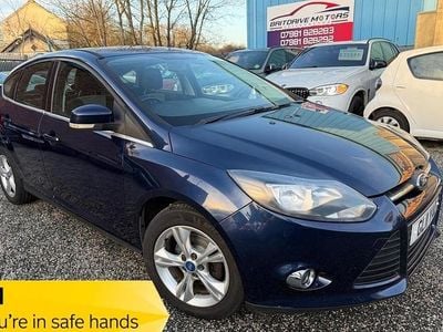 Blue Used 2011 Ford Focus Zetec Hatchback | £3,099 (Fair price)