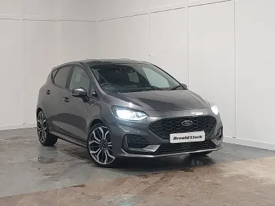Usado Ford Fiesta ST-Line X 125 CV (91 kW) 2023 Gris Utilitario