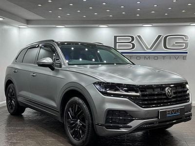 Used VW Touareg SEL 231 HP (169 kW) 2019 Grey SUV