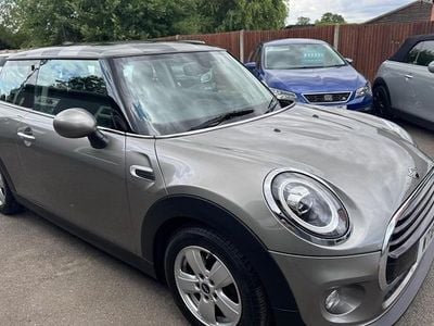 Used Mini Cooper Hatch 136 HP (100 kW) 2018 Silver Hatchback