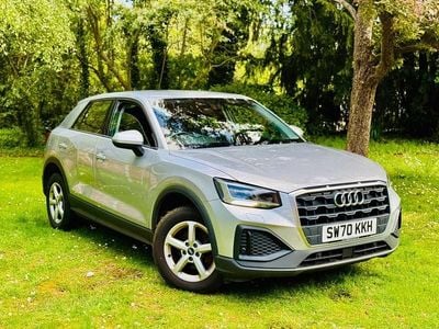 Begagnad Audi Q2 Design 110 HK (80 kW) 2021 Silver SUV