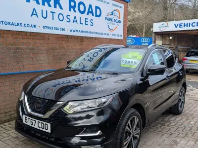 Used Nissan Qashqai N-Connecta 115 HP (84 kW) 2017 Black SUV