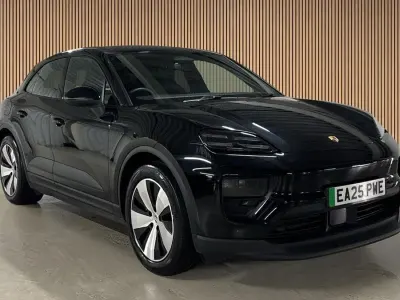 Used Porsche Macan 300 kW (408 HP) 2025 Black SUV