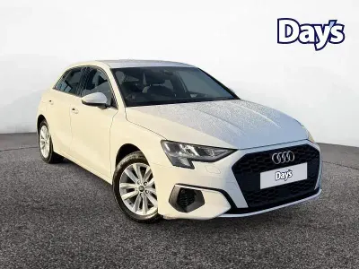 Usado Audi A3 150 HP (110 kW) 2022 Branco Sedan