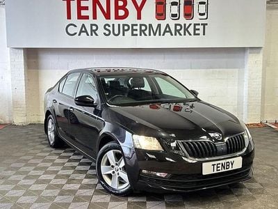 Black Used 2019 Skoda Octavia SE Hatchback | £5,995 (Fair price)