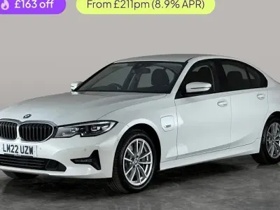 Used BMW 330e 292 HP (214 kW) 2022 White Sedan