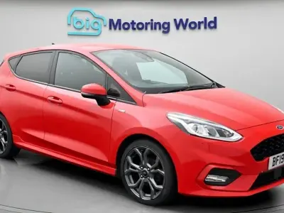 Używany Ford Fiesta ST-Line 125 KM (91 kW) 2019 Czerwony Hatchback