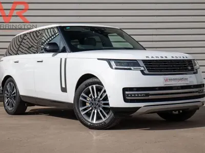 Used Land Rover Range Rover SE 300 HP (220 kW) 2023 White SUV