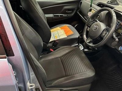 Used 2016 Toyota Yaris Hybrid | £9,899 (Fair price)