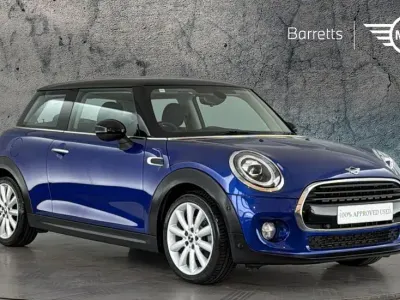 Used Mini Cooper Classic 134 HP (98 kW) 2019 Blue Hatchback