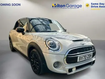 Begagnad Mini Cooper S Classic 2020 Silver Halvkombi