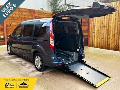 Blue Used 2019 Ford Grand Tourneo Connect MPV | £12,402 (Good price)