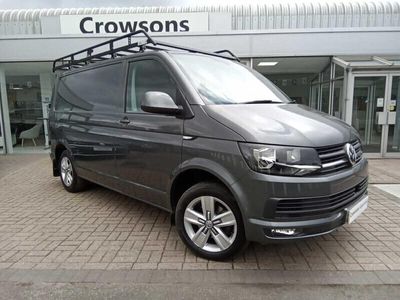 used VW Transporter PV 2.0TDI (150PS)Eu6 T28 Highline SWB. Roof Rack System. Manual