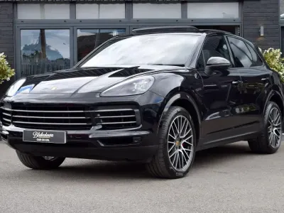 Used Porsche Cayenne 340 HP (250 kW) 2019 Black SUV