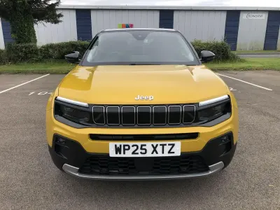 Used Jeep Avenger Summit 100 HP (73 kW) 2025 SUV