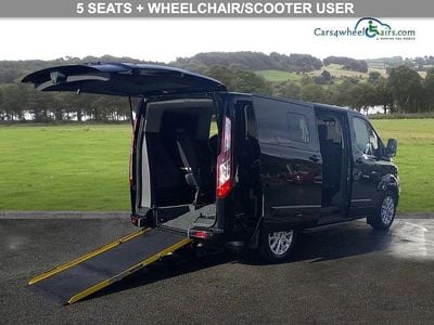 Black Used 2019 Ford Tourneo Custom Titanium Van | £19,995 (Fair price)