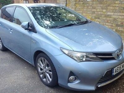 Toyota Auris Hybrid