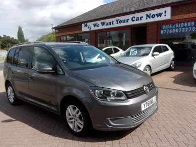 Used VW Touran SE 105 HP (77 kW) 2011 Grey MPV