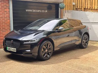 Käytetty Jaguar I-Pace 294 kW (400 HP) 2022 Musta Katumaasturi