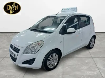 Used Suzuki Splash SZ4 2012 White Hatchback
