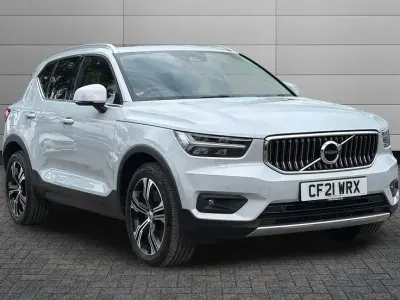 Used Volvo XC40 Inscription 262 HP (192 kW) 2021 Silver SUV