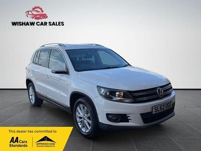 White Used 2012 VW Tiguan SE SUV | £6,400 (Fair price)