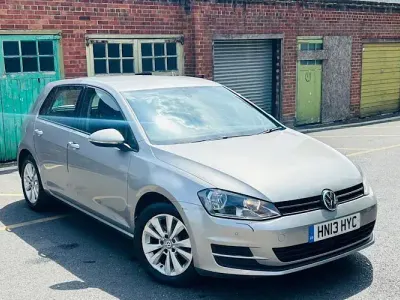 Used VW Golf VII SE 122 HP (89 kW) 2013 Silver Hatchback