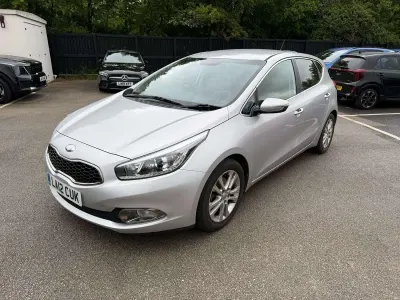 Used Kia Ceed 2012 Silver Hatchback