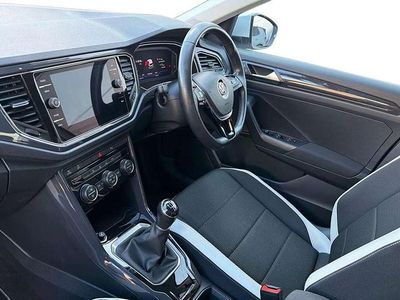 Used VW T-Roc SEL 150 HP (110 kW) 2018 Silver SUV