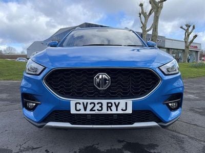 Używany MG ZS Exclusive 105 KM (77 kW) 2023 Niebieski SUV