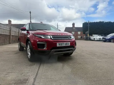 Used Land Rover Range Rover evoque SE 2017 Red Estate