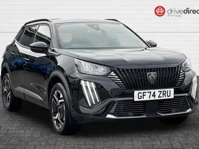 Używany Peugeot 2008 Allure 130 KM (95 kW) 2024 Czarny SUV
