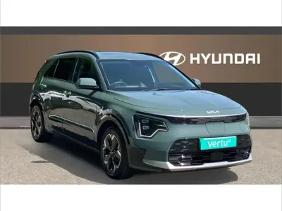 Used Kia e-Niro 147 kW (200 HP) 2023 Green SUV
