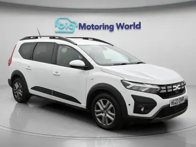 Used Dacia Jogger Expression 110 HP (80 kW) 2023 White MPV