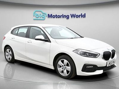 Used BMW 118 136 HP (100 kW) 2022 White Hatchback
