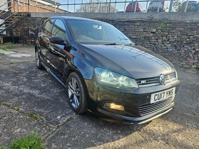 Begagnad VW Polo R-line 110 HK (80 kW) 2017 Svart Halvkombi