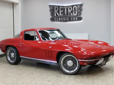 Used Chevrolet Corvette Stingray 375 HP (275 kW) 2018 Red Coupe