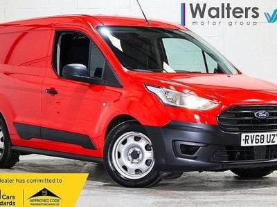 Used Ford Transit Connect 75 HP (55 kW) 2018 Red MPV