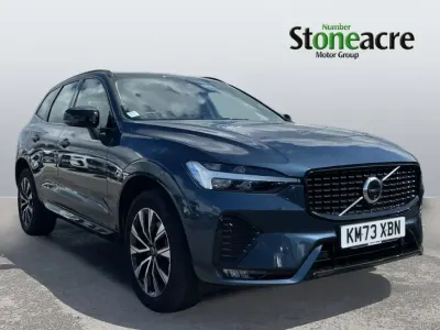 Second-hand Volvo XC60 Plus 2023 Albastru SUV