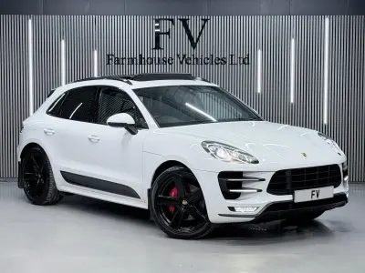 Used Porsche Macan Turbo 400 HP (294 kW) 2016 White SUV