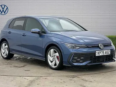 Used VW Golf VIII GTE 272 HP (200 kW) 2025 Blue Hatchback