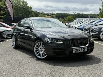 Used Jaguar XE Portfolio 180 HP (132 kW) 2017 Grey Sedan