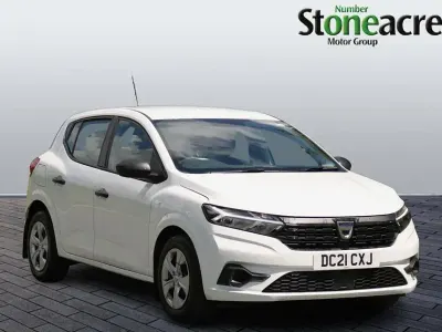 Used Dacia Sandero Essentiel 65 HP (47 kW) 2021 White Hatchback